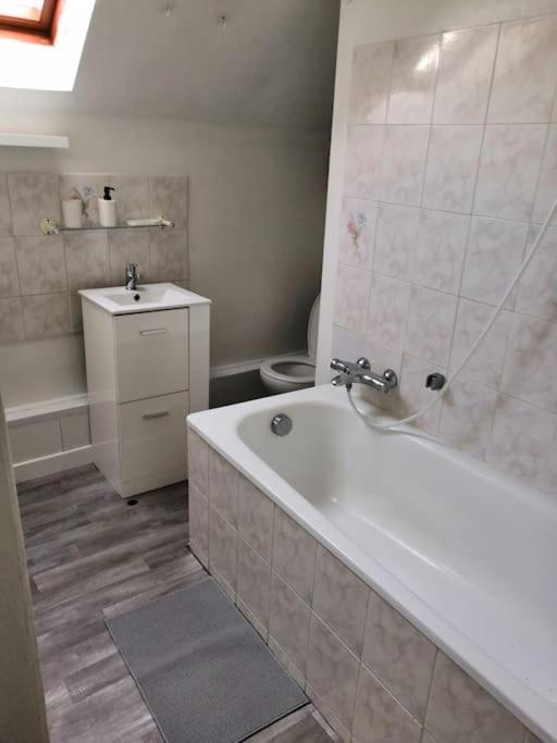 Appartement Saint Thierry แร็งส์ ภายนอก รูปภาพ